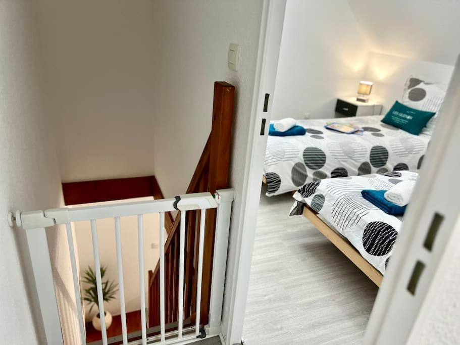 Perle Beach, Petite Maison Situee En Bord De Plage, Piscine. Guidel Exterior photo
